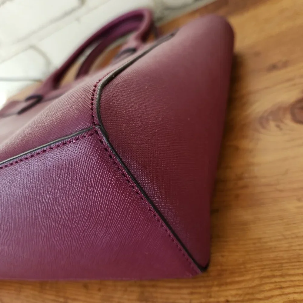 Like New Kate Spade NY Melanie Burgandy Shoulder Bag Purse Medium